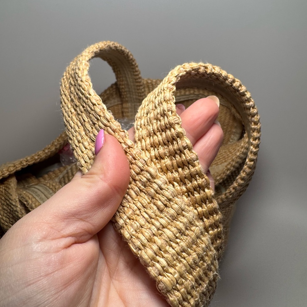 Jimmy Choo Natural Raffia E/W (East West) Tote Nag in Natural/Latte - Picture 9 of 9